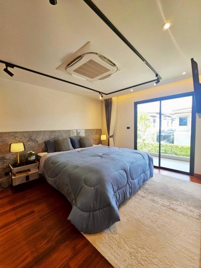 ��º�ҹ �ҧ��� ��طû�ҡ��