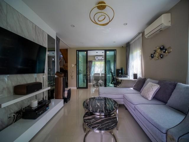 ��º�ҹ �ҧ��� ��طû�ҡ��