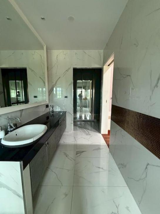 ��ҹ������ ��ѡ����ا෾