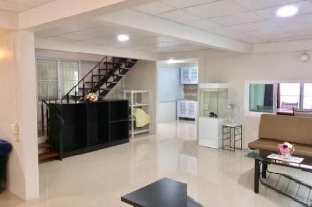 ��ҹ������ �Ҵ����ǡ�ا෾