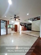 SINGLE HOUSE SUKHUMVIT 19