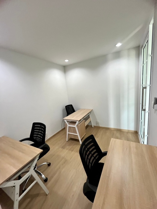 สำนักงาน ไม่เกิน 10,000 บาท/เดือน