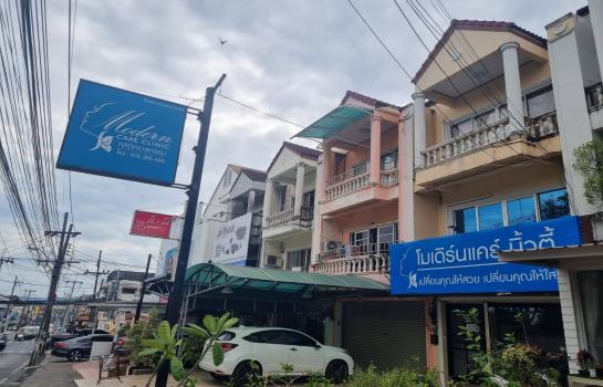 ���� �� Estate Corner