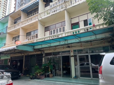 ����Ҥ�þҳԪ�� 10,900,000 �ҷ