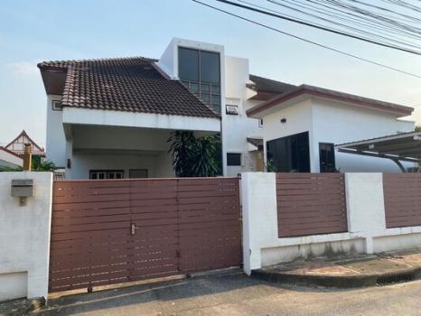 �����ѡ��� �� Estate Corner