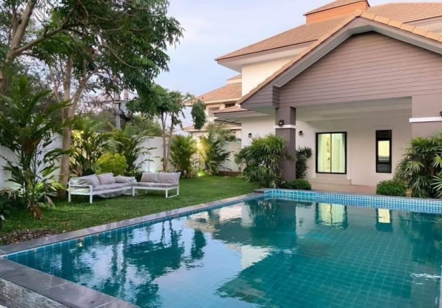 ���ͧ �� A House property