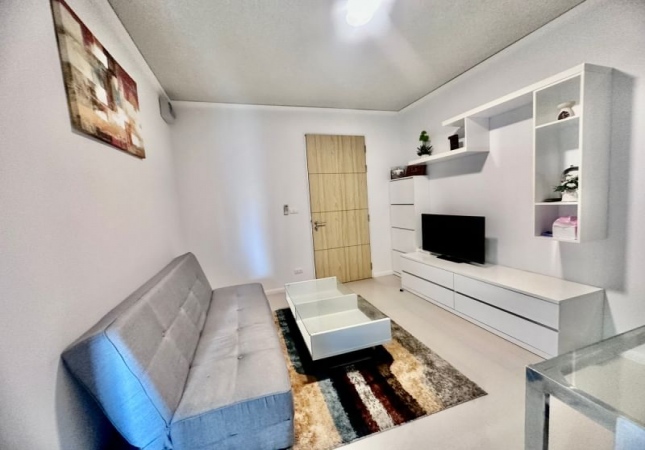 ���ͧ �� A House property