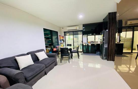 ทาวน์โฮม 3 ชั้น 7,200,000 บาท ทาวน์โฮม 3 ชั้น 7,200,000 บาท