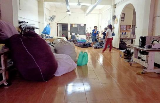 �ҧ�� �� Anutta thongdet