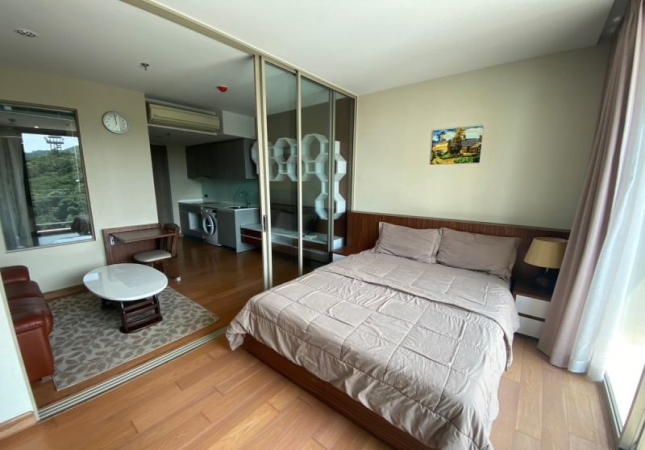 ���ͧ �� A House property