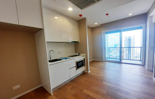 �͹�BTS 4,200,000 �ҷ