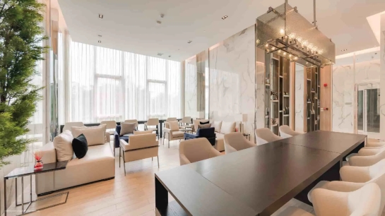 ��¤͹� swimming 2,190,000 �ҷ