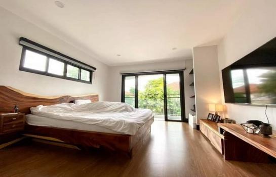 ��ҹ ��� 12,200,000 �ҷ �ǹ��ǧ