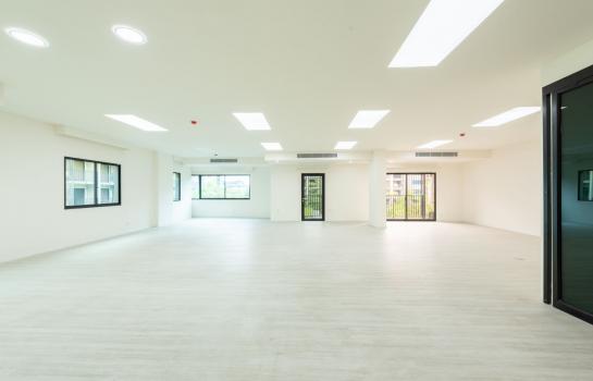 �ҷ� �� iSpace Center