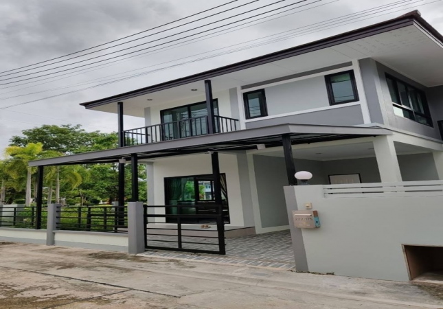 ���ͧ �� A House property