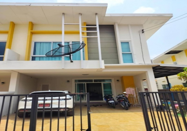 ���ͧ �� A House property