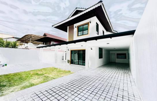 ��º�ҹ 4,950,000 �ҷ