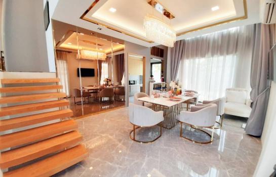 ��º�ҹ foodland