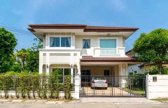 �ҧ�˭� �� Nuttapong