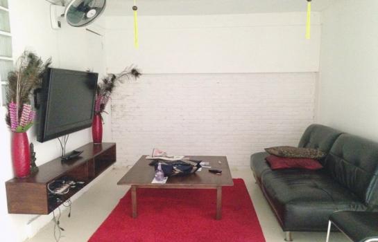 ��º�ҹ foodland