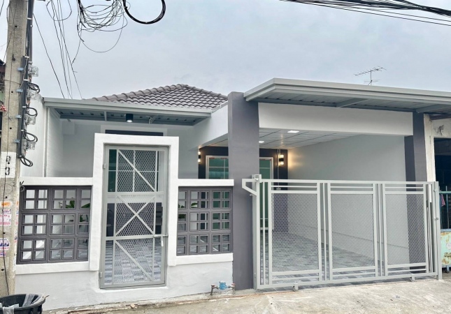 �ҧ�˭� �� ����ѷ �����൷ ��ਹ���(�������) �ӡѴ