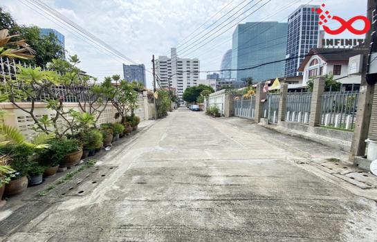 ���Թ����