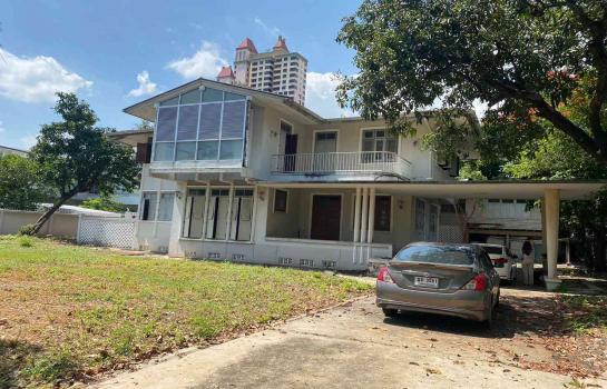 ��¾��� �� The Siam Property