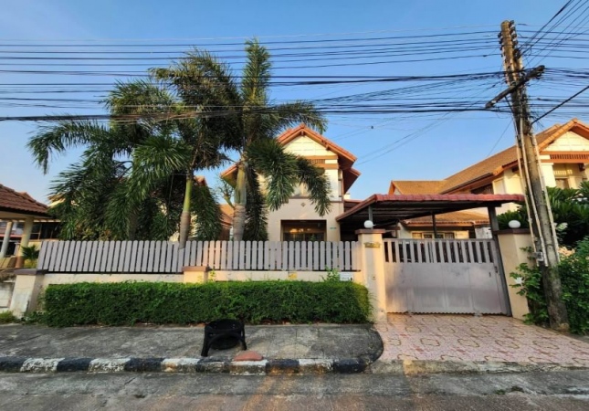 �ź��� �� A House property