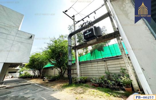 �Ҥ�þҳԪ��ʹö��ѧ�֡ ���¢�ҧ