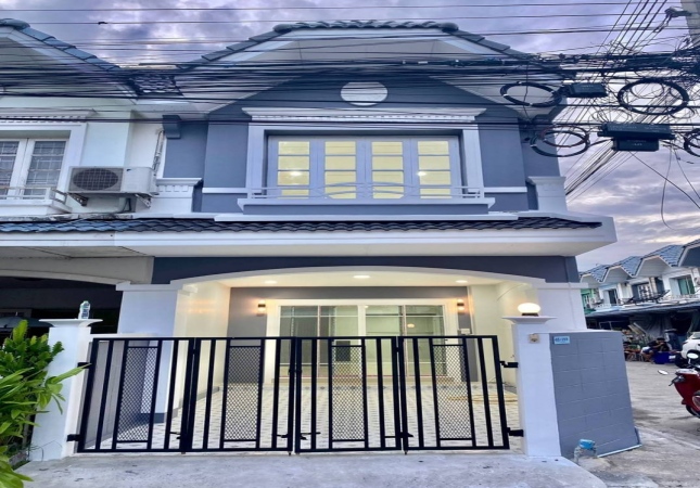 �ҧ�˭� �� ����ѷ �����൷ ��ਹ���(�������) �ӡѴ