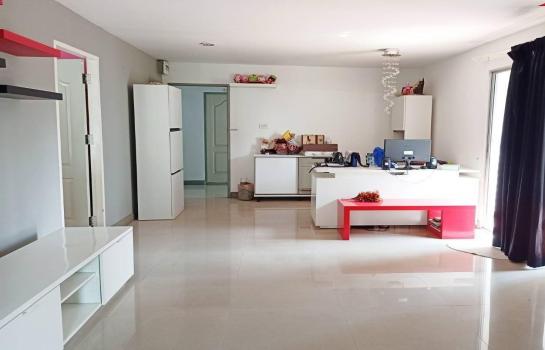 �͹����ҧ��ǹ 2,400,000 �ҷ