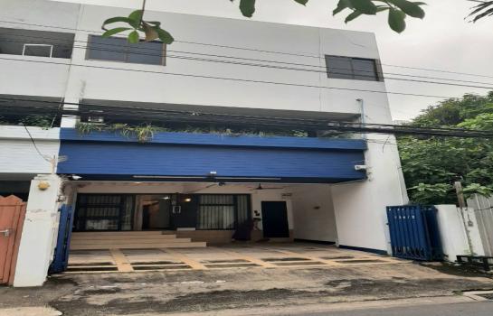 ���� �� AssetD4U