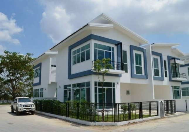 �ҹ�ͧ �� A House property