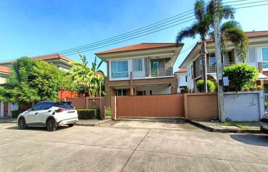 �ҧ�� �� The Siam Property