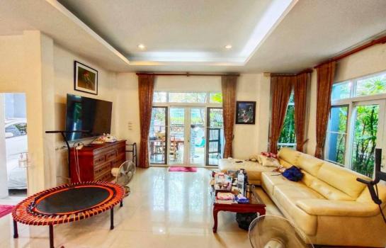 ���١�� �� Sararat_dai