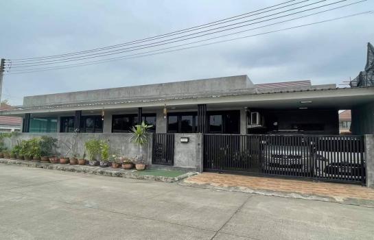 ��ҹresort 5,500,000 �ҷ