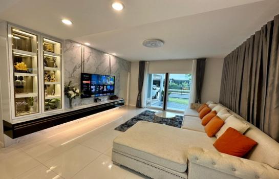 ��ѡ��� �� M Property