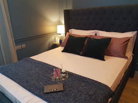 ྪú��� �� incube