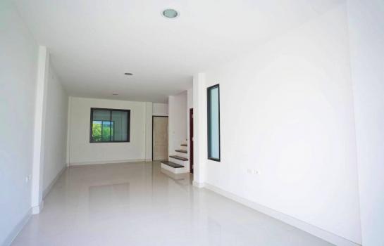 ���� �� Sararat_dai