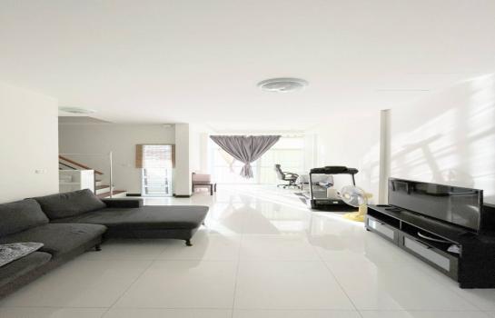 ���ͧ �� Sararat_dai