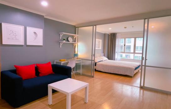 �ҧ��Ѵ �� ��