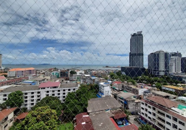 ���ͧ �� A House property