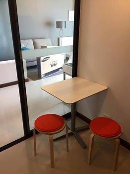 ������¢�ҧ �� incube