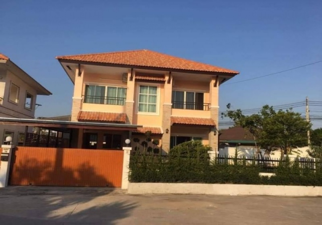���ͧ �� A House property