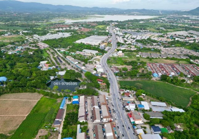 �ź��� �� A House property