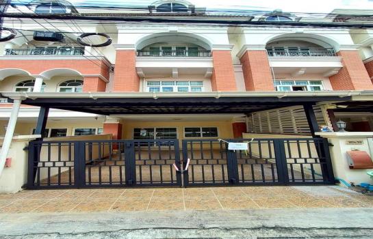 �ҧ�л� �� All Living