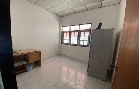 ��ҹ 3 ��ͧ�͹ ����Ҫ����