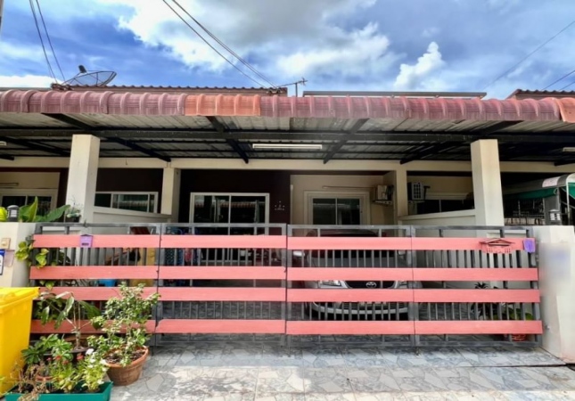 �ҹ�ͧ �� A House property