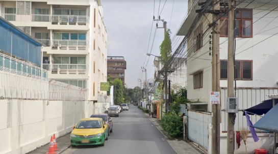 ���Թ MRT 105 ���ҧ��