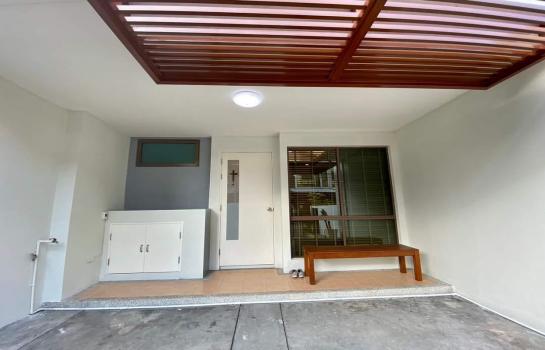 �ҧ�� �� The Siam Property